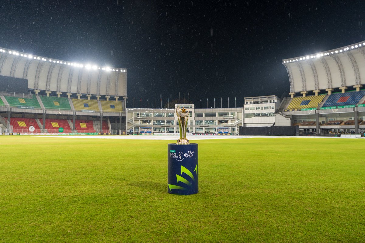 CricxLogic's tweet photo. INFINITY at Imran Khan Stadium Peshawar🏆🇵🇰.

#PSLTrophy | #HBLPSL11 https://t.co/cYYdpxYdwt