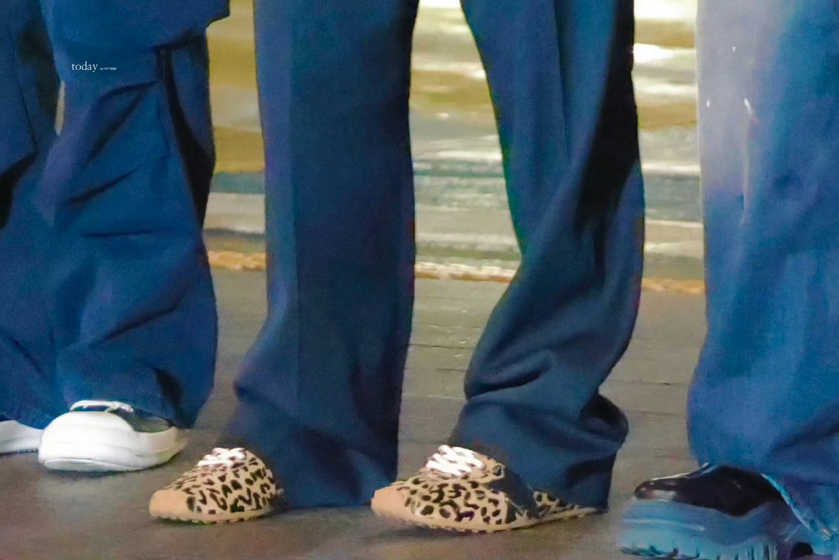 longlongago🌠 tweet media