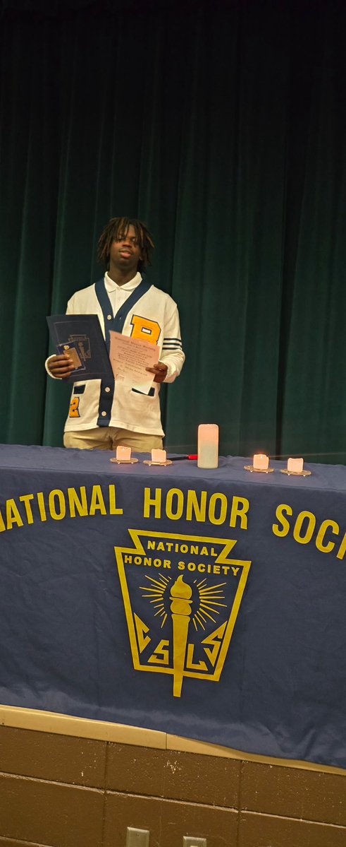 Jah’ Barri Felix tweet media