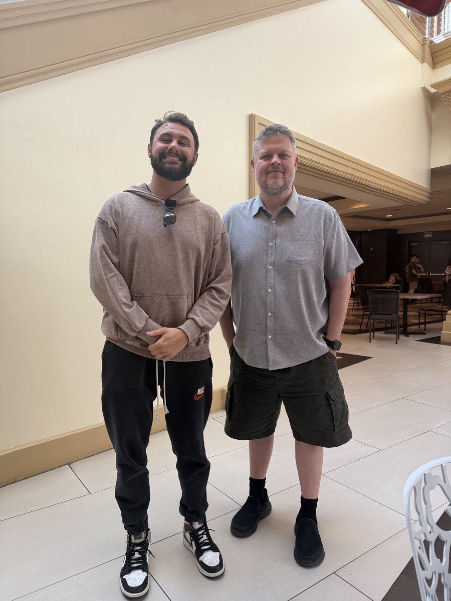 Sean Ross Sapp of Fightful.com tweet media