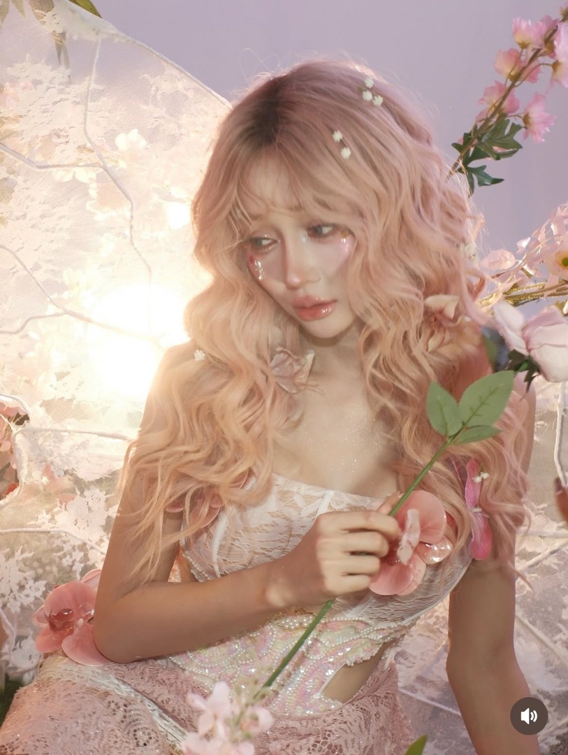 selfolssi ♤ tweet media