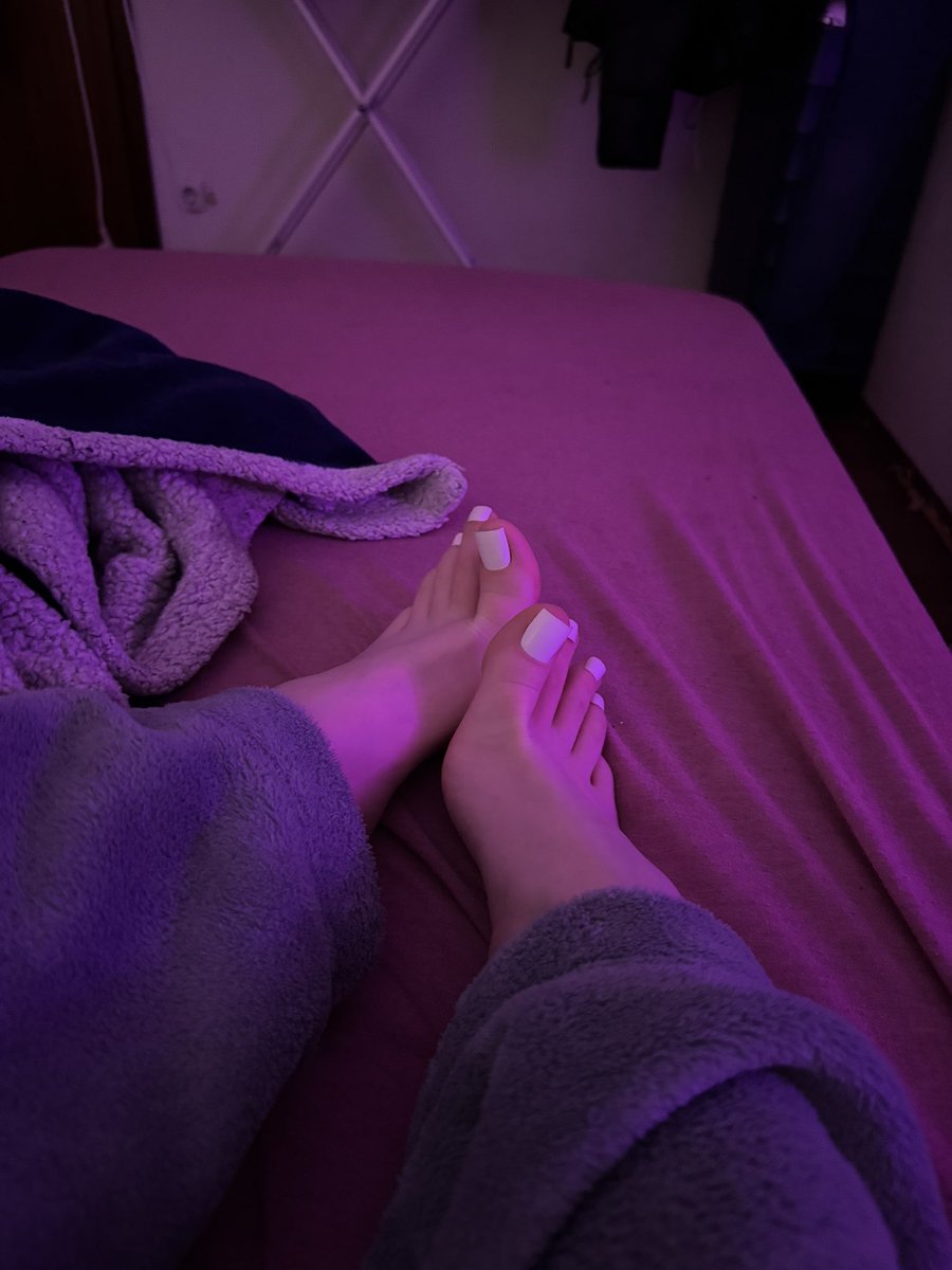 alles rund um Füße 😝👣 tweet media
