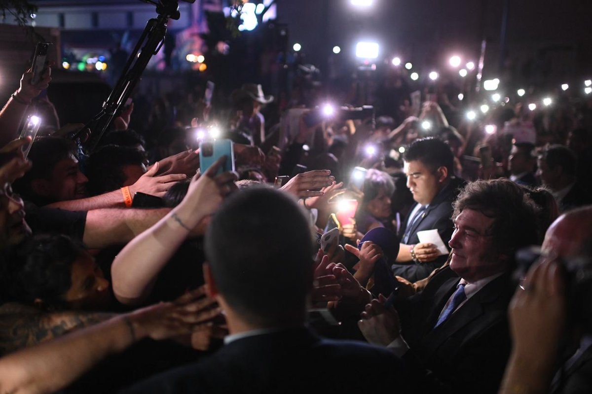 Santiago Oría tweet media