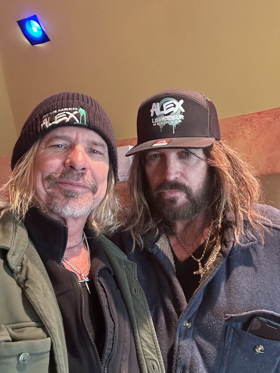 Jeffrey Steele tweet media