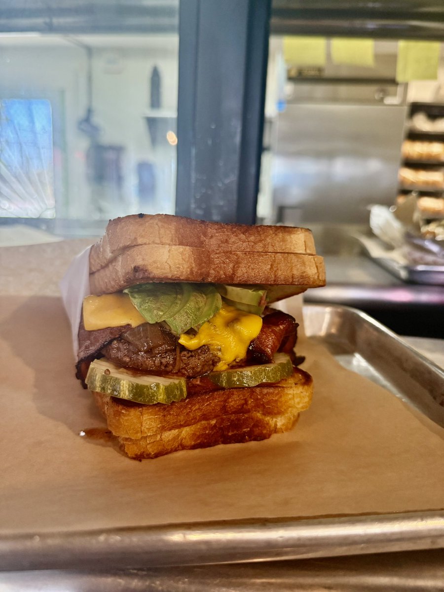 Grill Em All tweet media