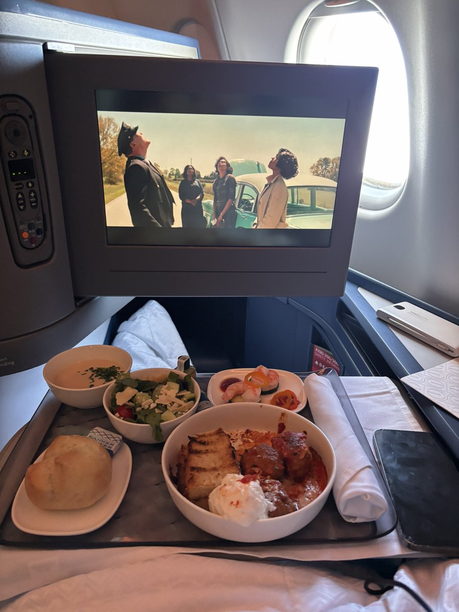 make it happen captain tweet media