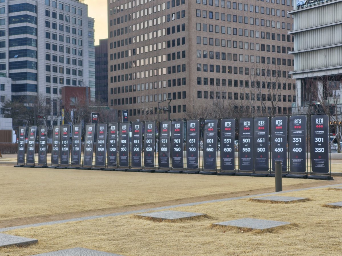 Raphael Rashid tweet media