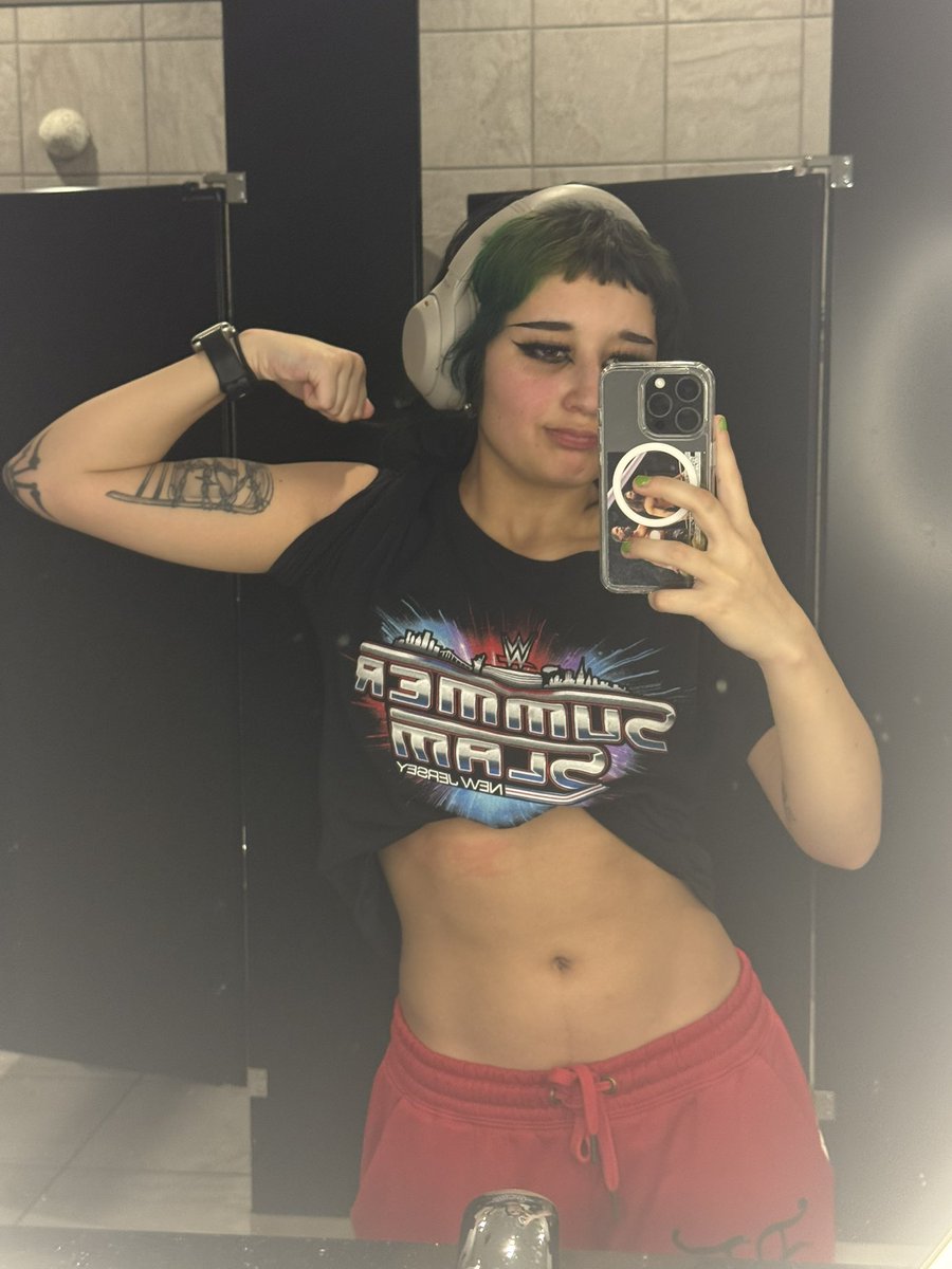 sam 🗡️ - jay white @ DYNASTY tweet media