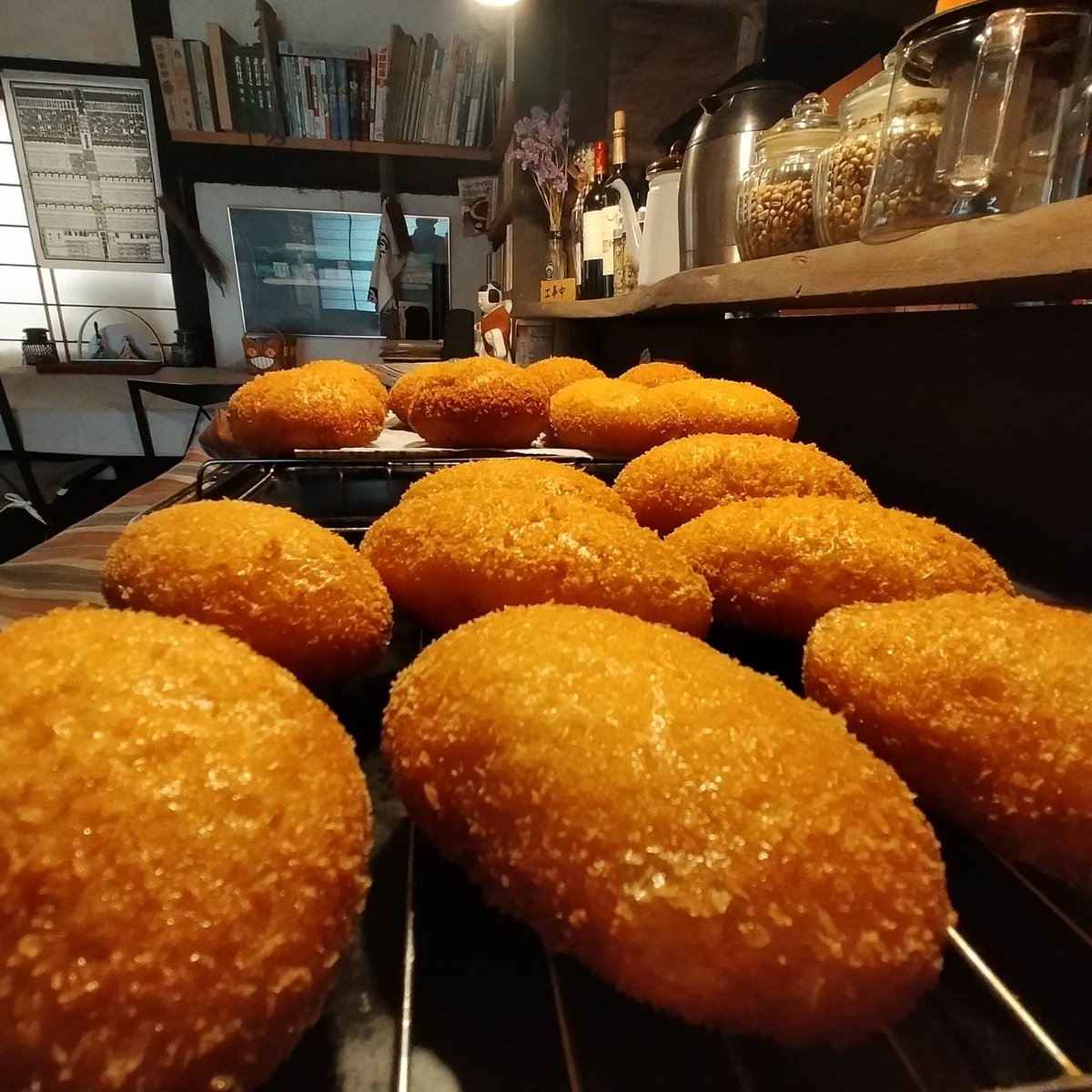 オリジナルブレンドが煎り上がりました❗
カリカリカレーパン
あげあんぱん
揚げたて🤗

#古民家カフェ