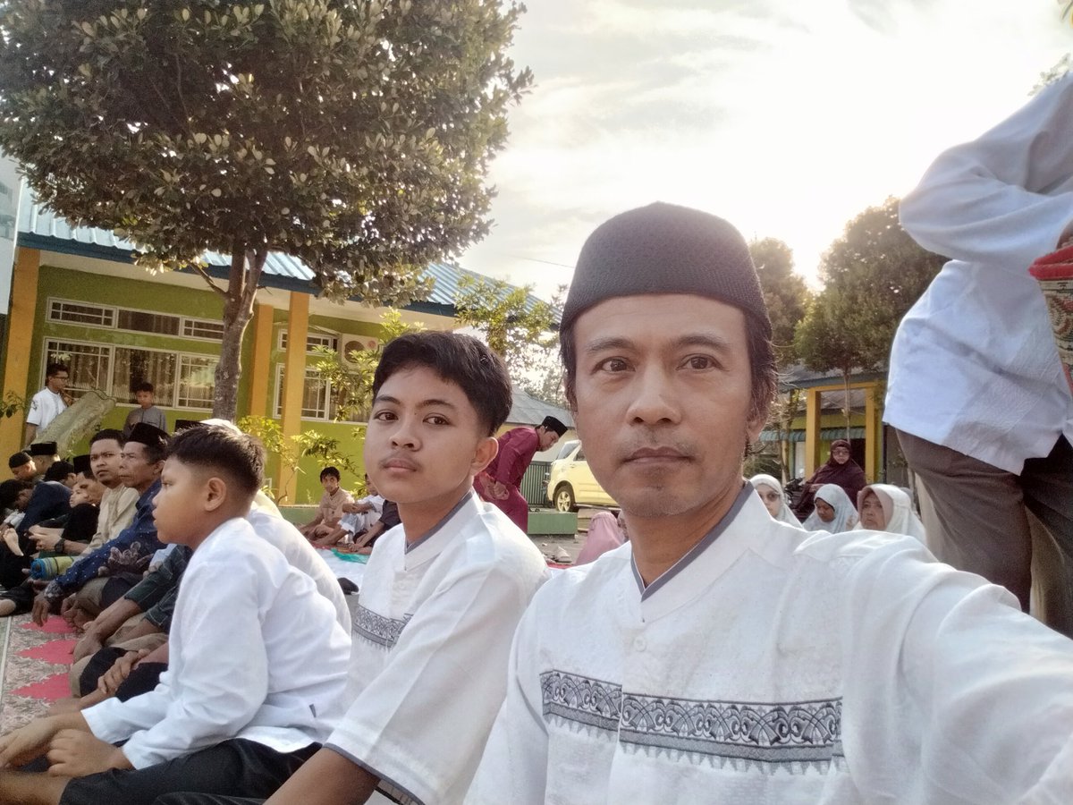 sihogp's tweet photo. @muhammadiyah Halaman sekolah SMK Muhammadiyah Bintan. https://t.co/9L7kXI75gH