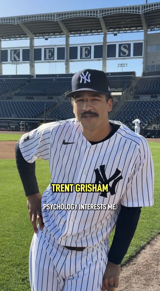 sarah❣️ tweet media