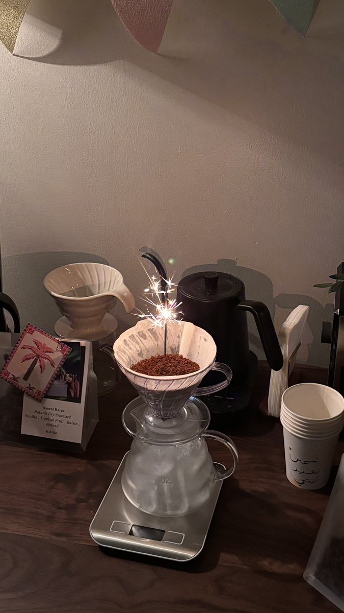 𝐵𝑢𝑑𝑢𝑟 tweet media