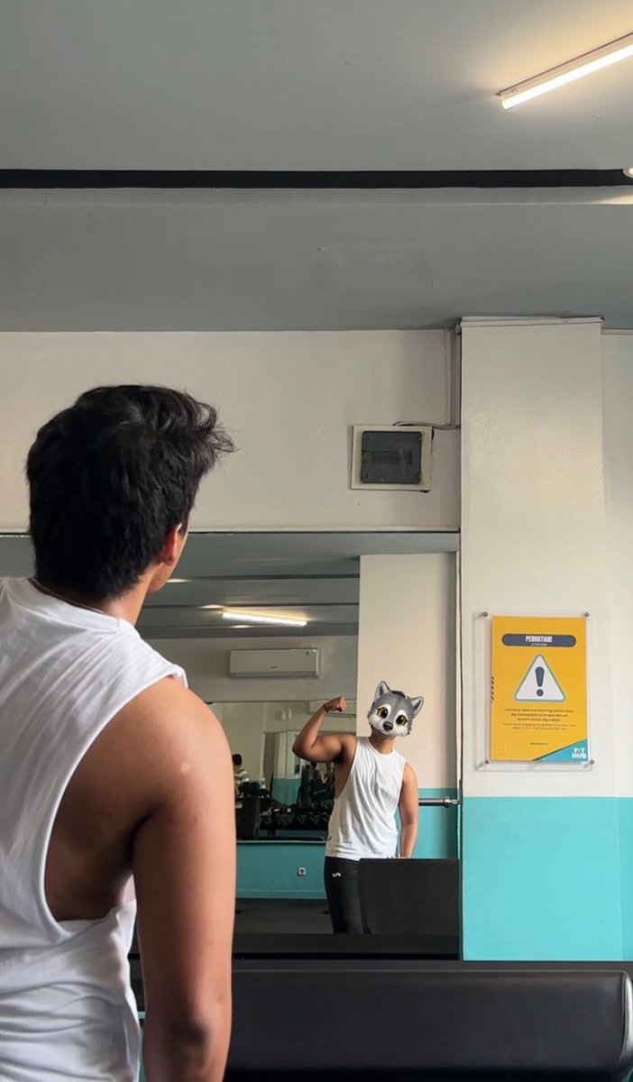 saikieyo tweet media