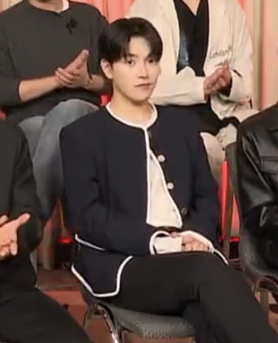 dazz ✨| #81 tweet media