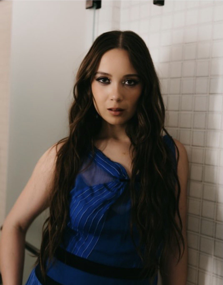 laufeymemez tweet media