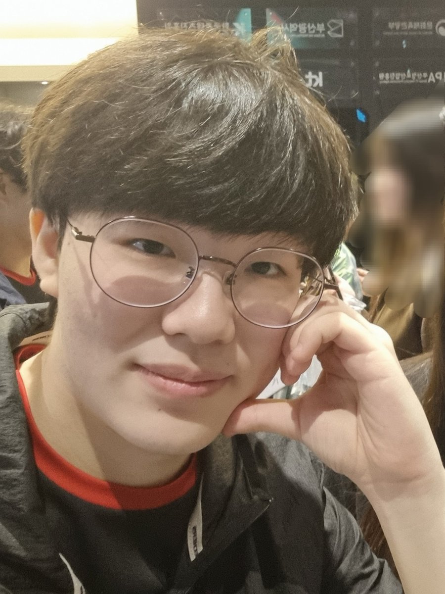 #에이드
이드님 사진 올리기 22일차