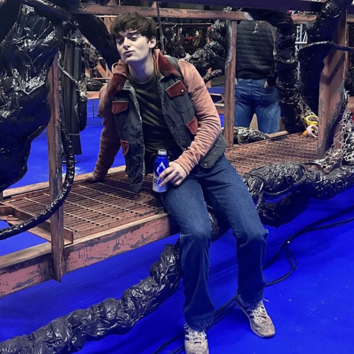 ǝoɾ ♱ tweet media