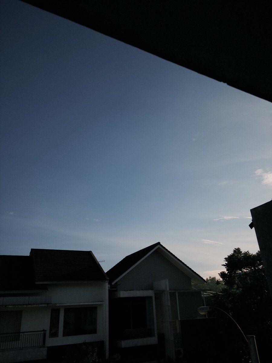 ΛDI ✴️ tweet media