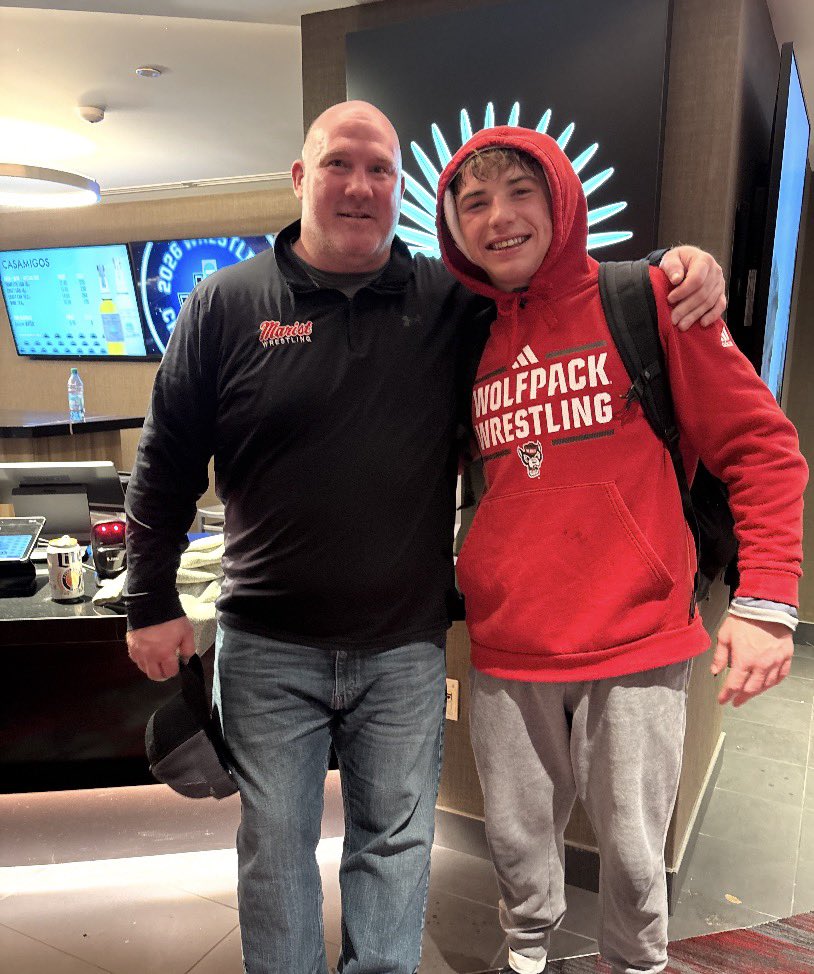 Marist Wrestling tweet media