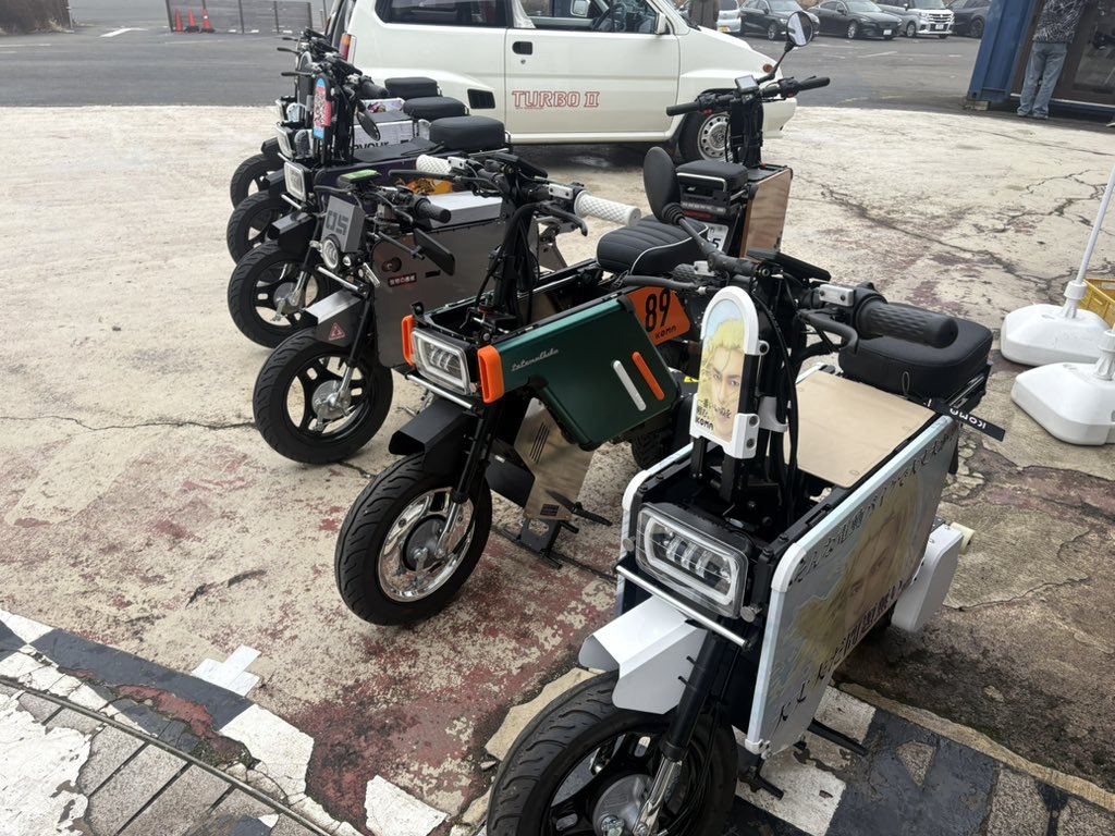 𝕙𝕚𝕕𝕖🚗⚡️ tweet media