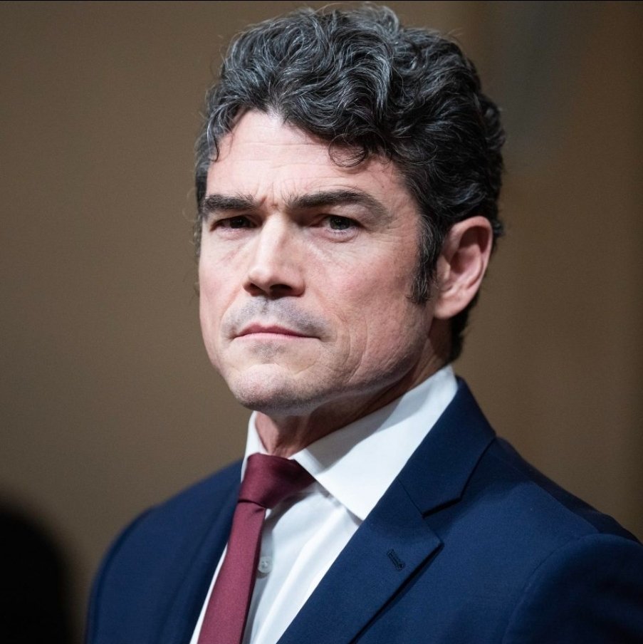 TLDR News tweet media