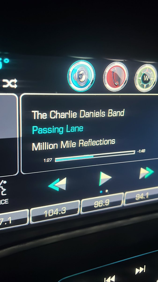 Highrisktravis tweet media