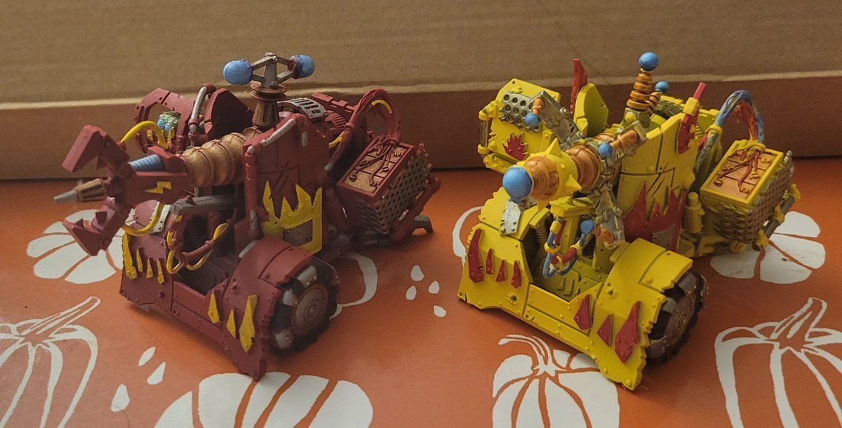 NornQueenKya's tweet image. Imagine being humanity

Champion of the stars! 
Genecrafting demigods!
Printing unimaginable Tech! 

And here comes a 5 year old idiot who built a ray gun out of taped together parts youd find at a Firestone, designed to pick you up and throw you off a cliff. Thats what these are