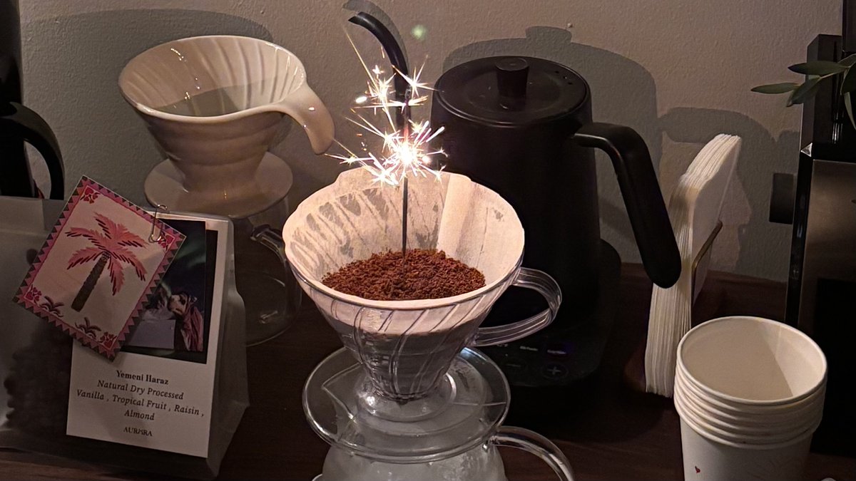 𝐵𝑢𝑑𝑢𝑟 tweet media