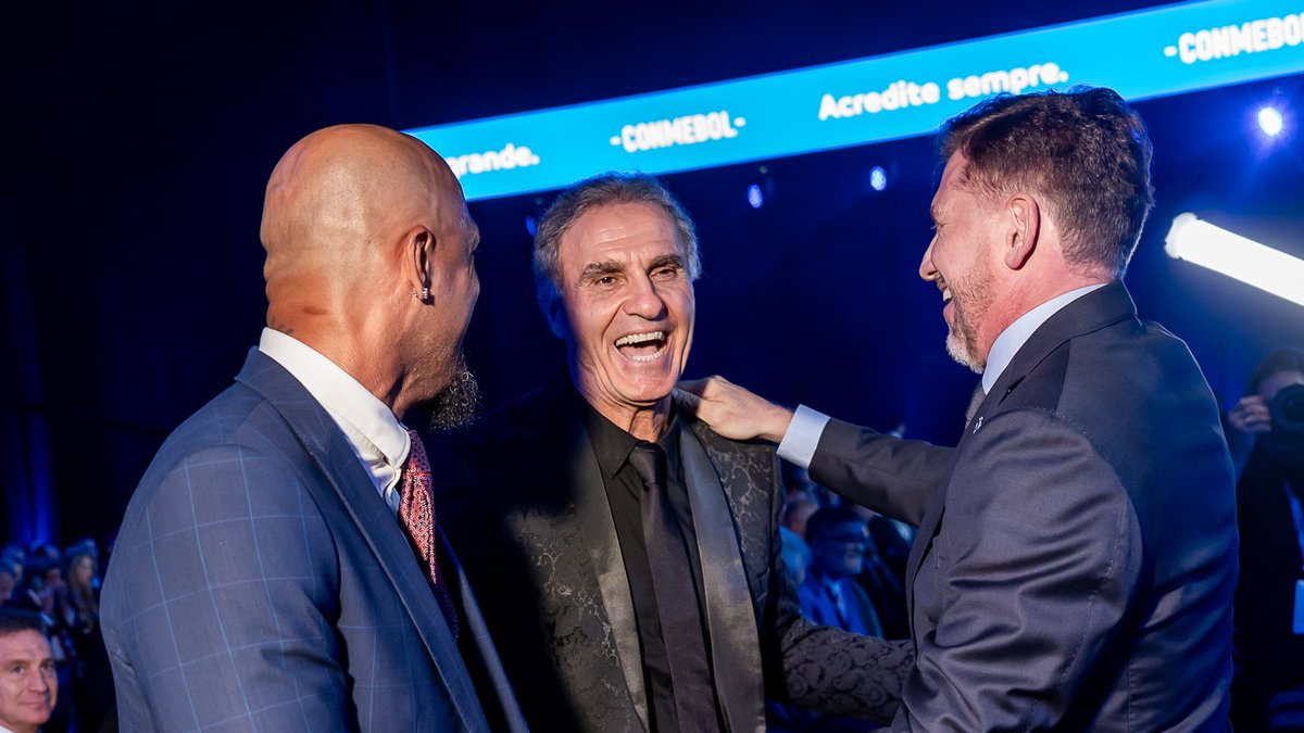 Alejandro Domínguez tweet media