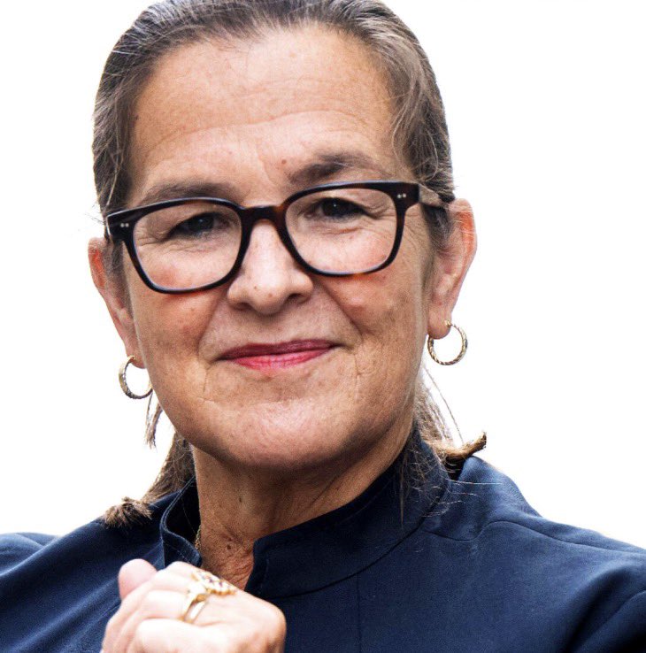 Jon Stewart tweet media