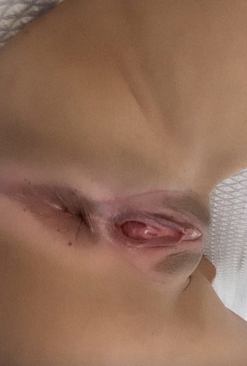 69Ver0's tweet photo. @shanexxxdiesel Daddy I’m ready for your thick meat inside me 🍆🤤 https://t.co/w9i0buc0mF