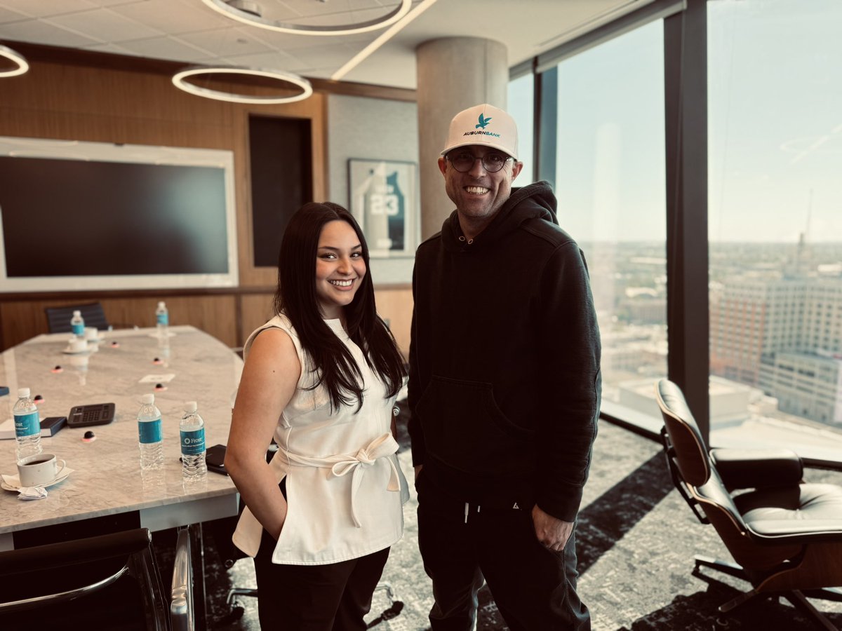 Maxfield on Banks tweet media