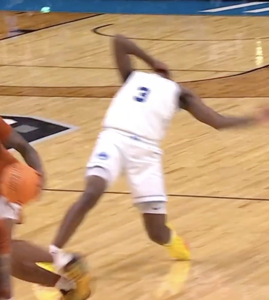 PrizePicks tweet media