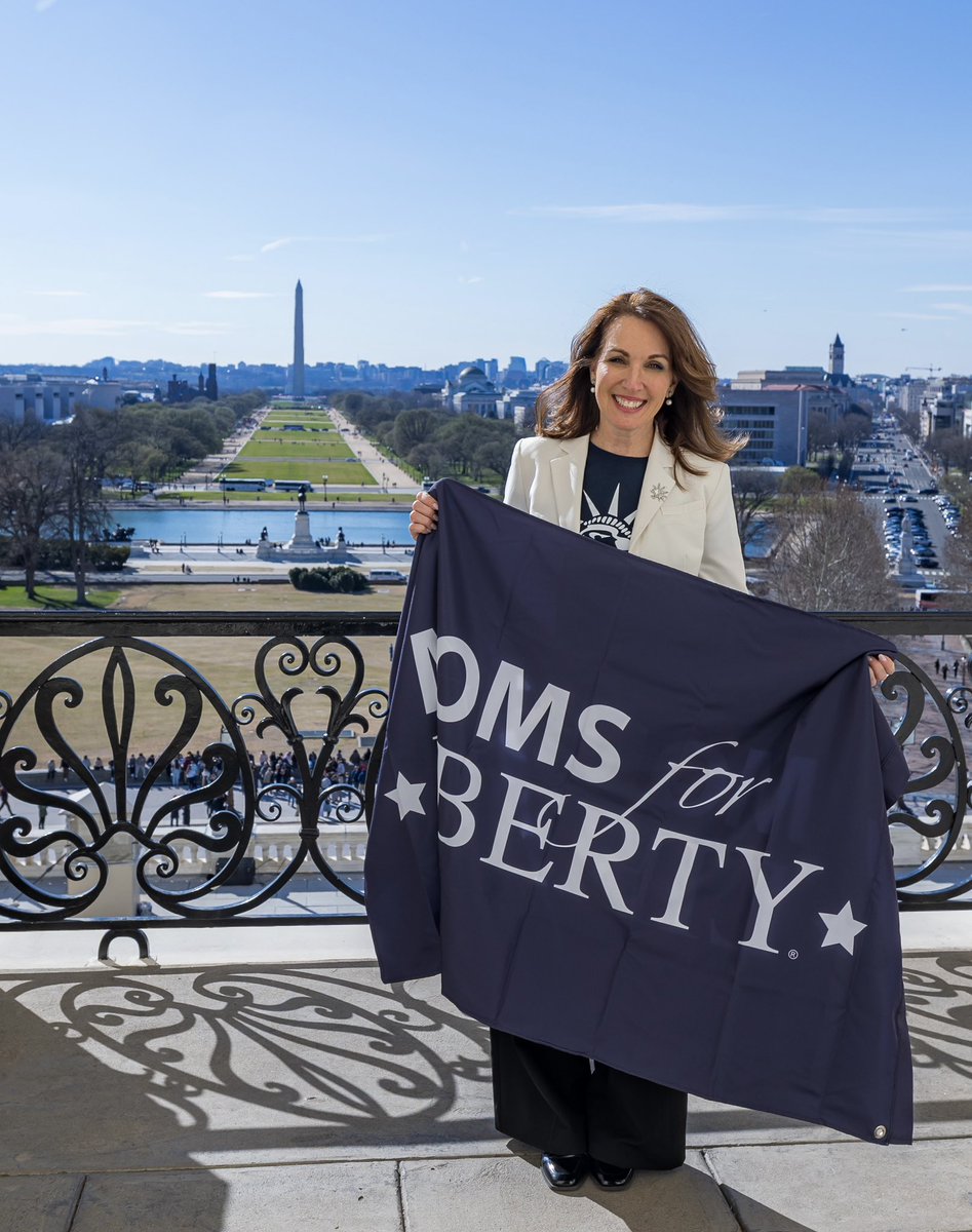 Tina Descovich 🇺🇸 tweet media