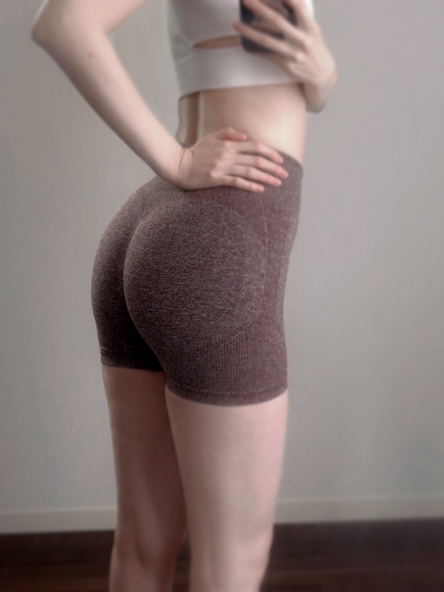 ＊chika.＊ tweet media