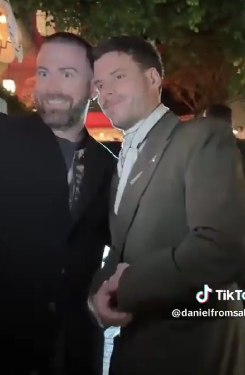 💛🖤 tweet media