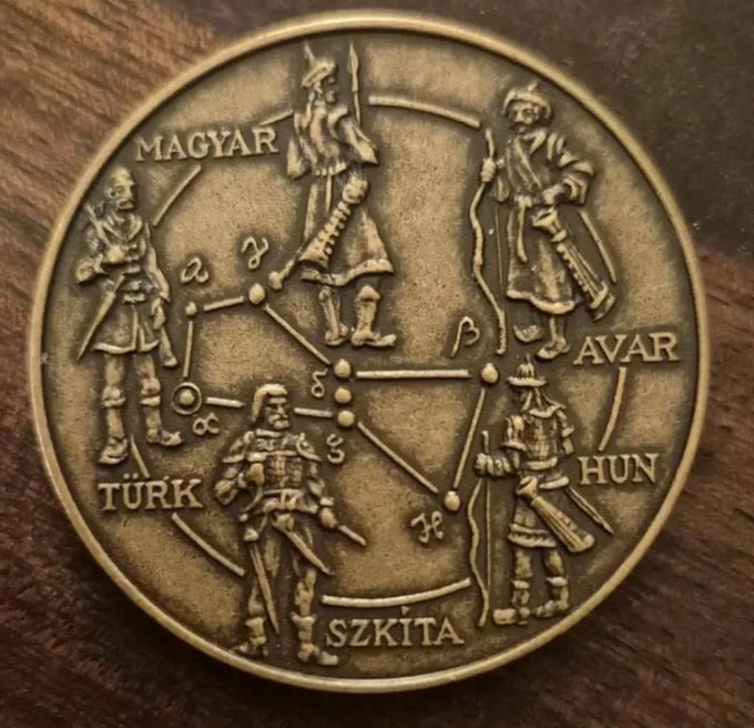 arier_hamza's tweet photo. @MacaristanBE Teşekkürler sayın büyükelçim. Bir tane hatıra parası rica ediyorum sizden lütfen https://t.co/6D8obcB6qF