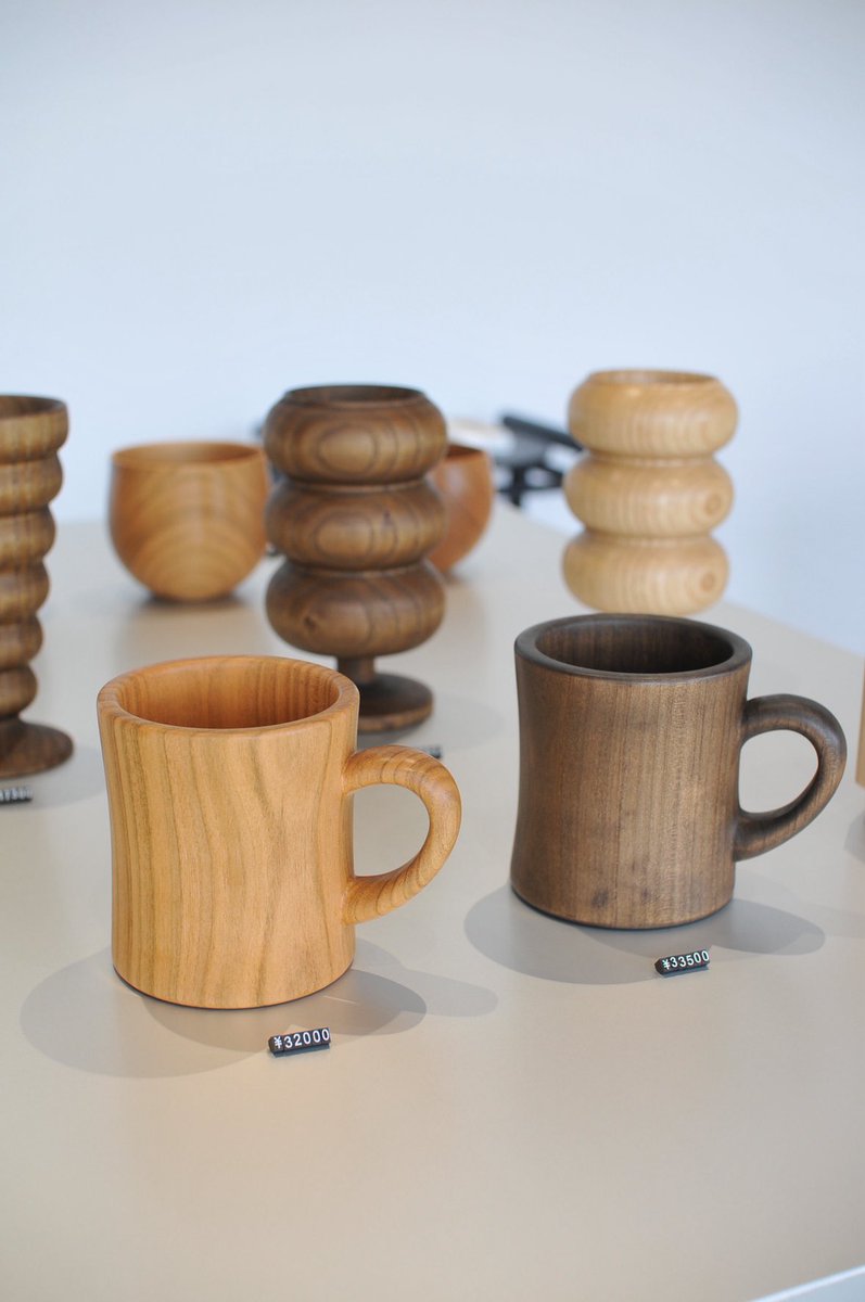 hug coffee tweet media