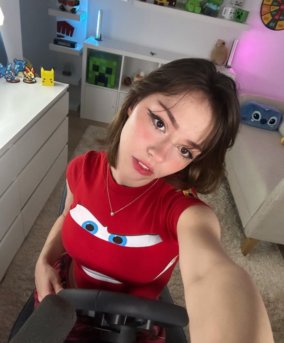 Alera21k tweet media