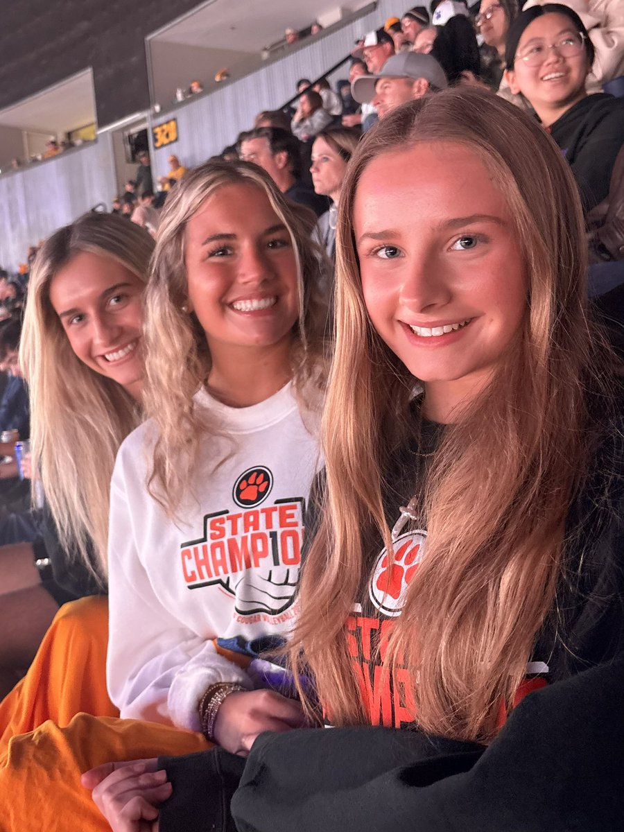MTCSAthletics's tweet photo. The @PredsNHL recognized our State Champion volleyball team tonight!! @MTCS_volleyball #GoPreds #GoCougars https://t.co/sRXOUuqMBZ
