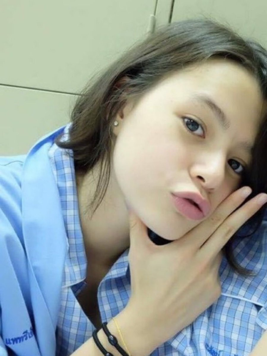 สมพร เป็นน้องสมใจโน๊ะ tweet media