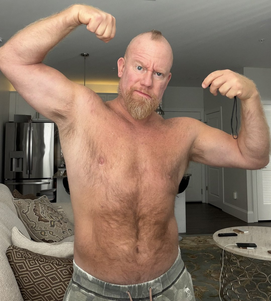 Strict FinDom tweet media