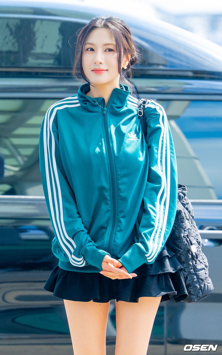 에이핑크 독려계 tweet media