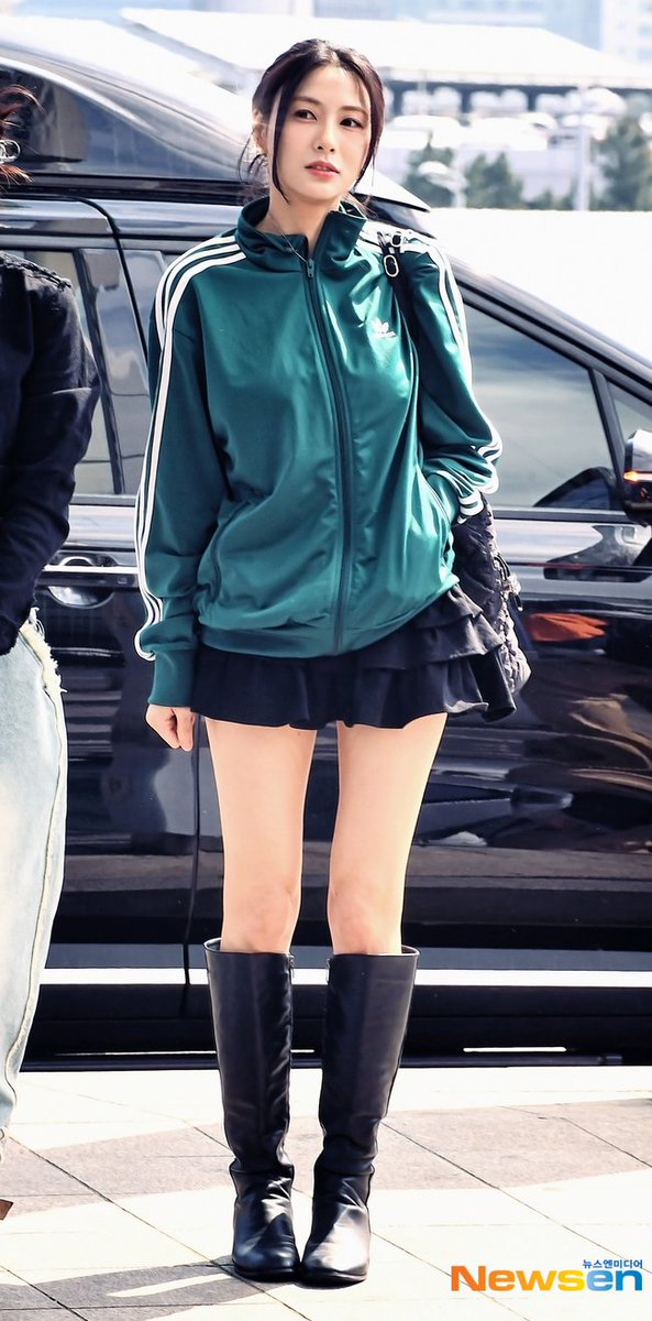 에이핑크 독려계 tweet media