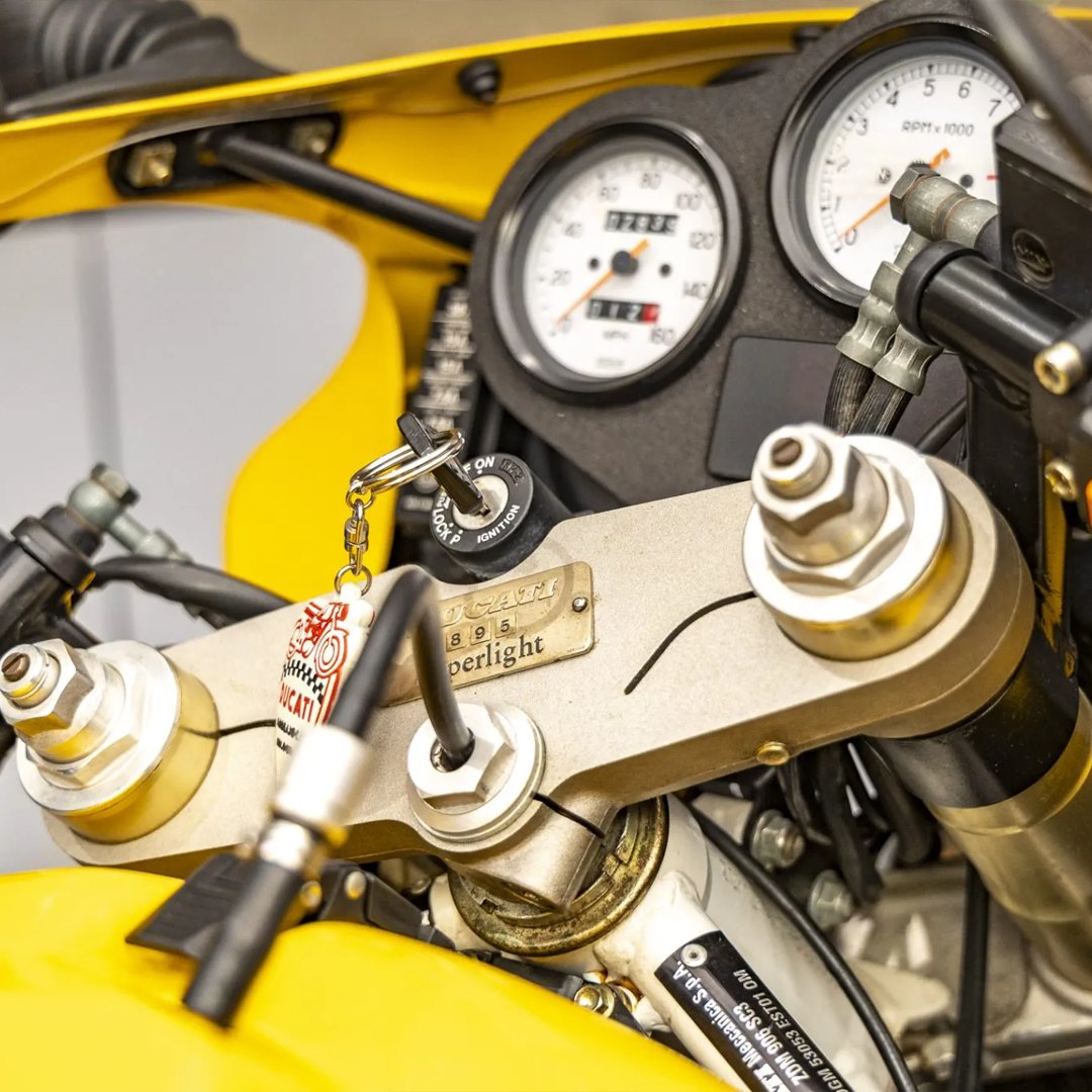 Bring a Trailer tweet media