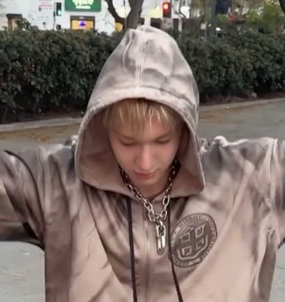 TINTINDAY크크 tweet media