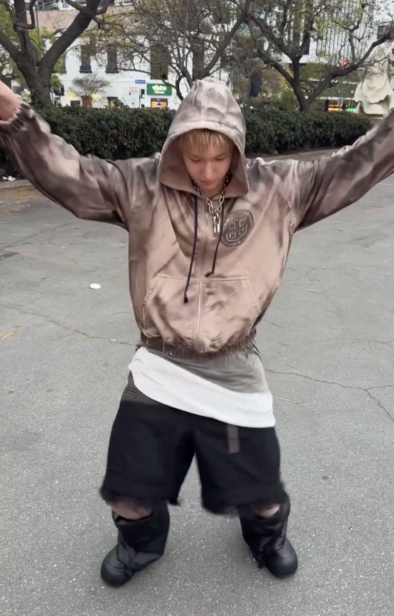 TINTINDAY크크 tweet media