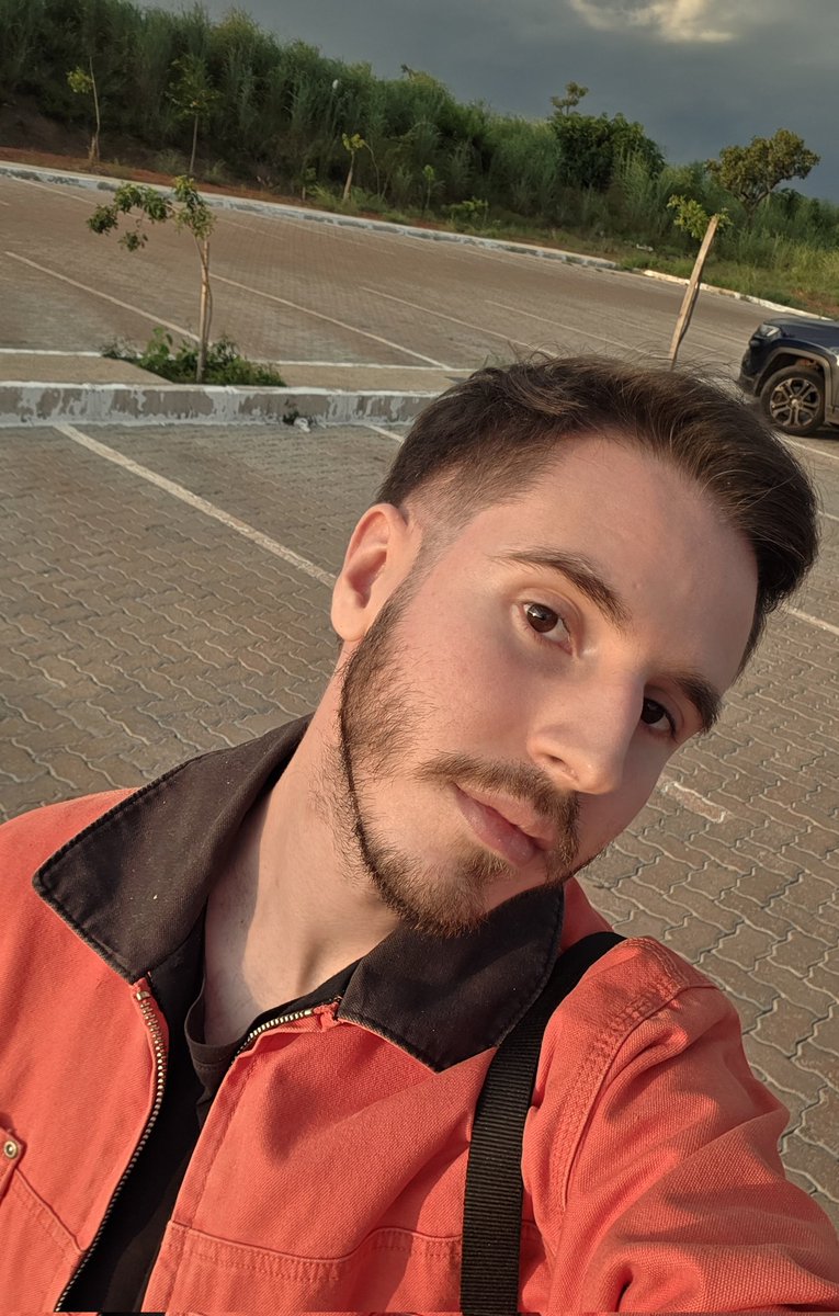 ₣ŘØŦΔ tweet media