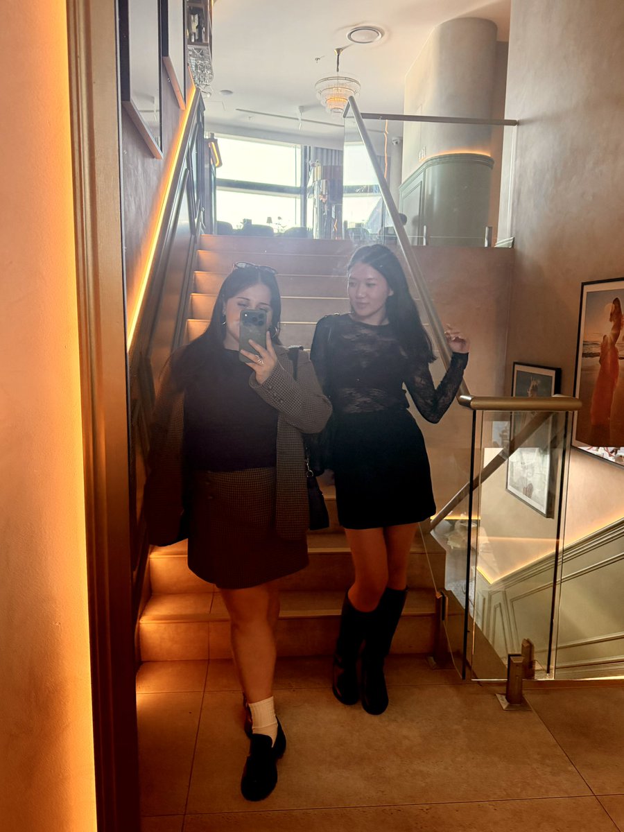 spoiltsierra's tweet photo. BIRTHDAY RT GAME
FT. The bestie @yourgoddessira 

1 hour… starting NOW
3/3/3
2 comments boys
4 comments girls 

What a wonderful opportunity to not just spoil ME on my birthday but also my best friend? Open your hearts as he opens his wallet ☺️ https://t.co/PLOPeWpyI2