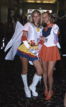 WasabiAnime's tweet photo. #JACON 2001 in Orlando, Florida https://t.co/fAQ8fiytie